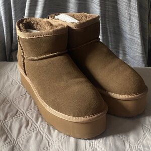 Women's Tan Platform Ankle Boots